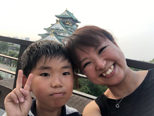 小田幸子さんとその子供さん