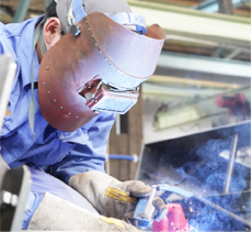 間機設工業作業