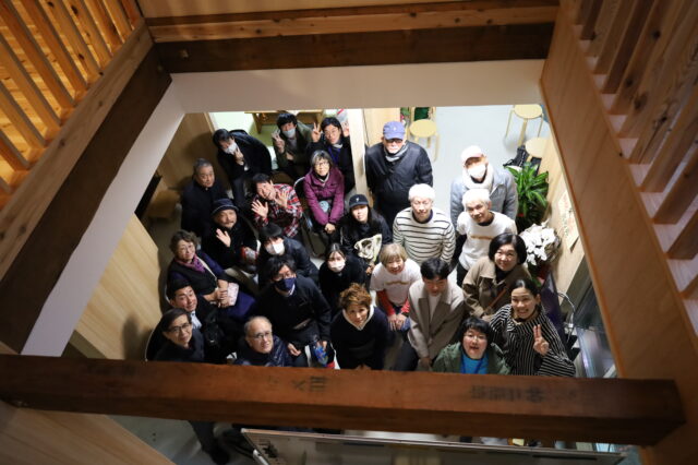 旭区の住宅街にあるコミュニティスペース「学びの空間『楽』」